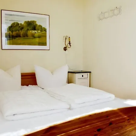 Auszeit Am Elbufer, Garten + Schafe + Sauna Appartement Bleckede
