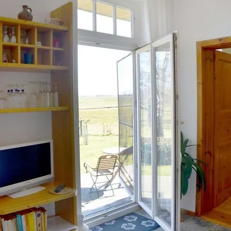 Auszeit Am Elbufer, Garten + Schafe + Sauna Appartement