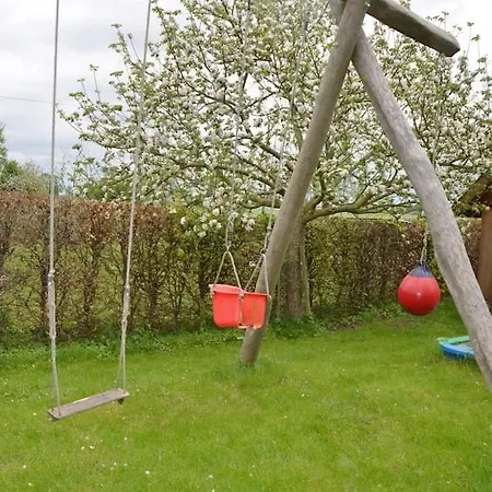 Auszeit Am Elbufer, Garten + Schafe + Sauna Appartement Bleckede