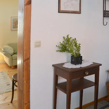 Appartement Auszeit Am Elbufer, Garten + Schafe + Sauna Bleckede